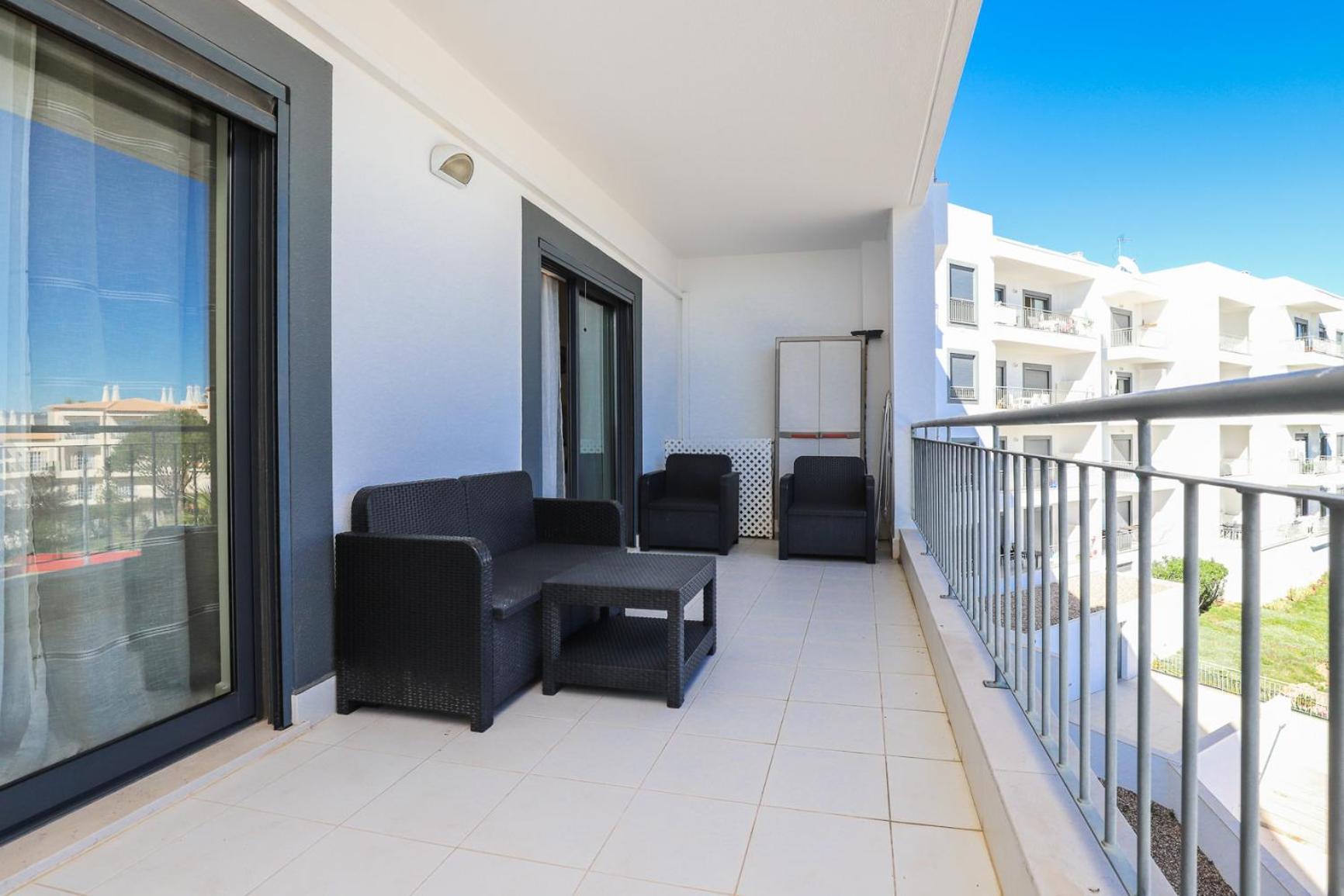 Charming Flat 10 Min Walk To Beach Daire Albufeira Dış mekan fotoğraf